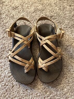 Chaco sandals size 7